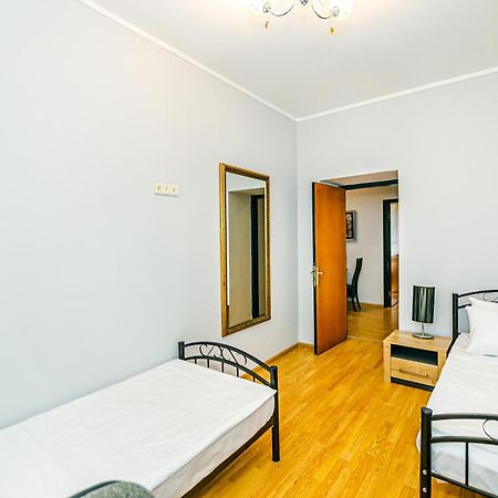 Azneft Royal Suite Apartment Sea View Baku Exteriör bild