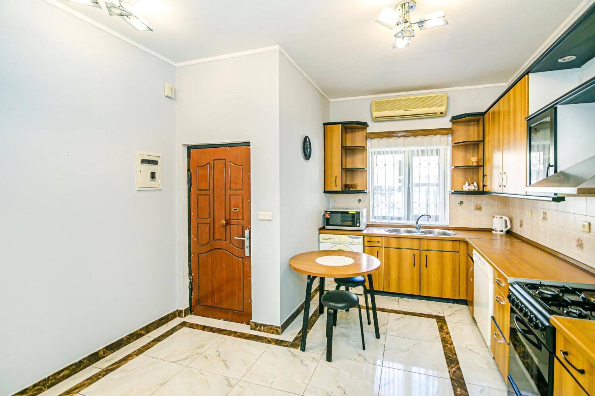 Azneft Royal Suite Apartment Sea View Baku Exteriör bild