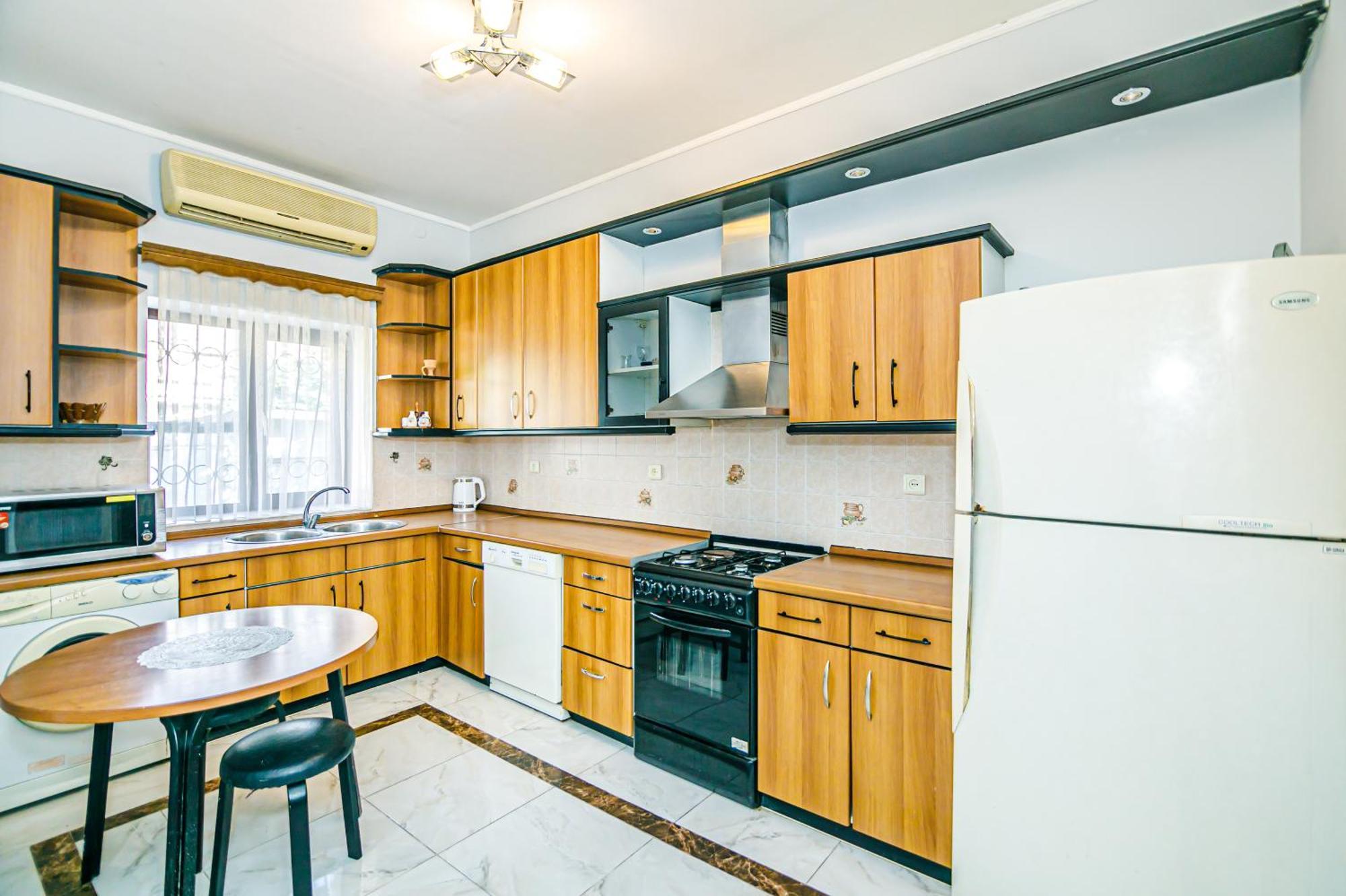 Azneft Royal Suite Apartment Sea View Baku Exteriör bild
